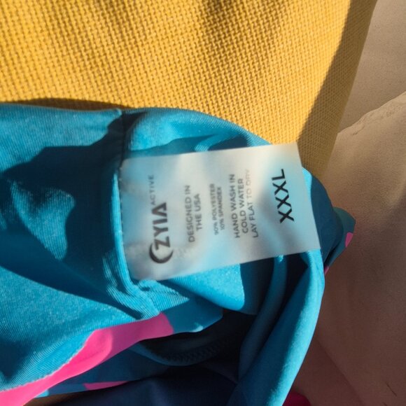 Zyia Bikini - Picture 6 of 7